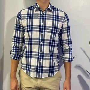 American Eagle Button Up Shirt